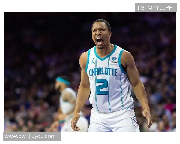 黄蜂主帅称赞三球防守表现认为其拼劲能激励全队士气