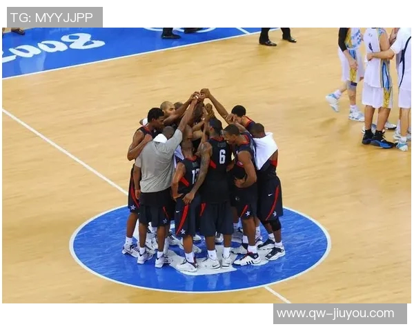 奥尼尔盛赞勇士团队配合认为五人组默契超越其他球队